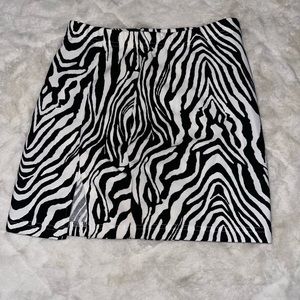 Zebra SHEIN skirt XS/S perfect condition !